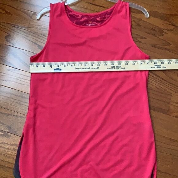 NWOT coral athletic top - Picture 7 of 8
